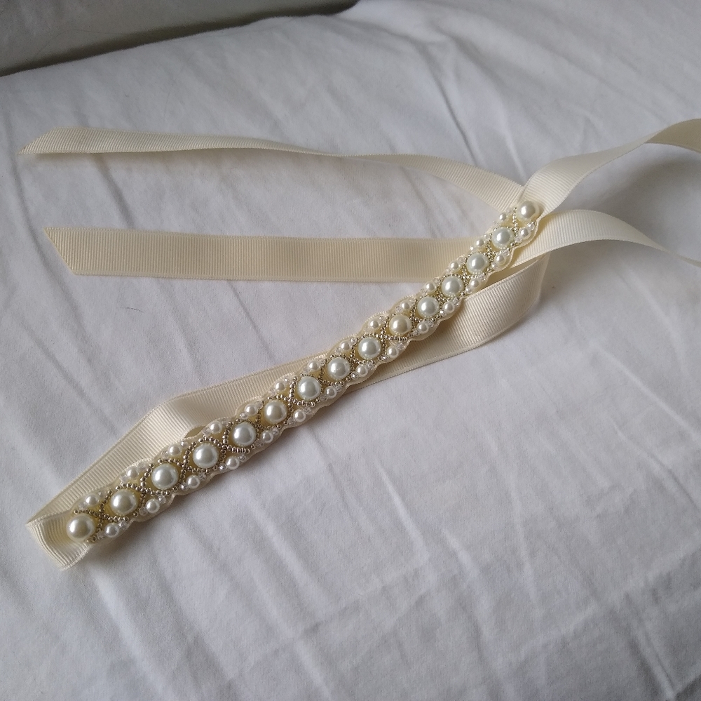 Toddler/child's ribbon headband